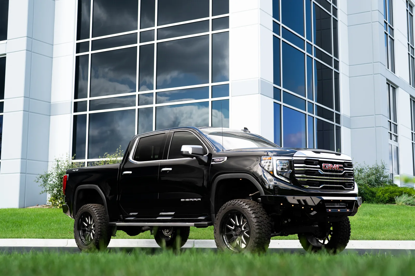 GMC Sierra 1500 custom build by Ernie's Custom Shop